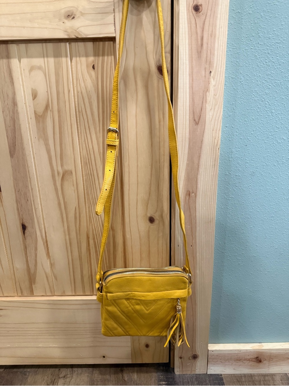 Yellow Crossbody Shoulder‎ Bag - Women